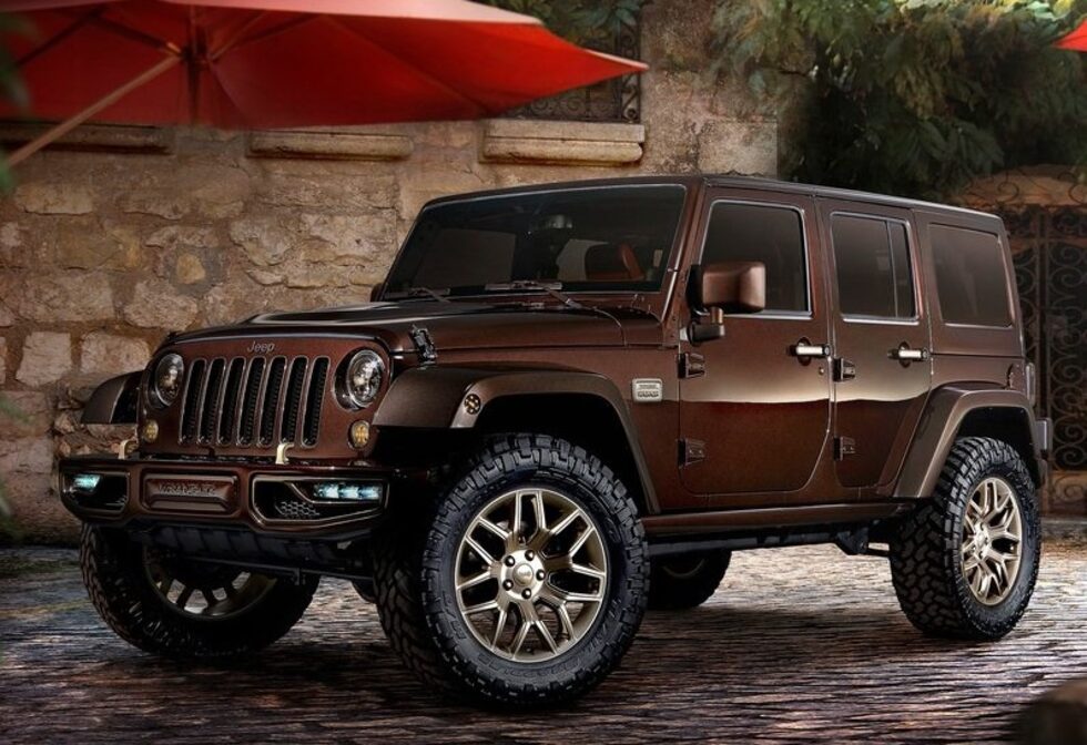Jeep Wrangler Sundancer Concept разкрива в най-пълна степен офроуд възможностите на марката. Джантите са 20-цолови, отвън и вътре има бронзови и златисти акценти, тапицерията е първокачествена, като материалите са взети назаем от висшата мода.