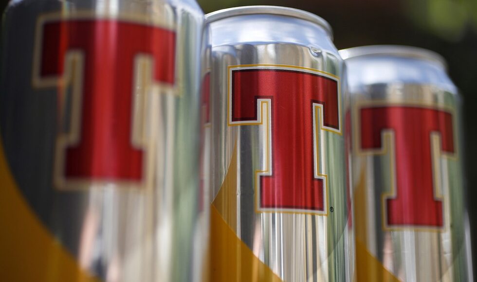 Сред любимите напитки на шотландците е и бирата Tennent's Lager. Според собствениците на бранда C&C group, тя е най-добре продаваната бира от вида Lager в Шотландия.