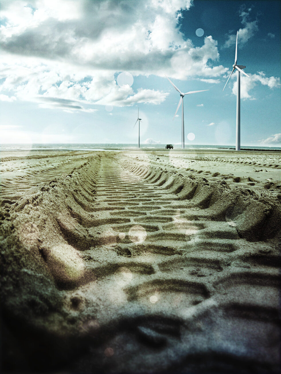На снимката: "Модерни вятърни мелници" (Modern windmills) на Циобану Флорентин (Ciobanu Florentin), Environment & Me /EEA