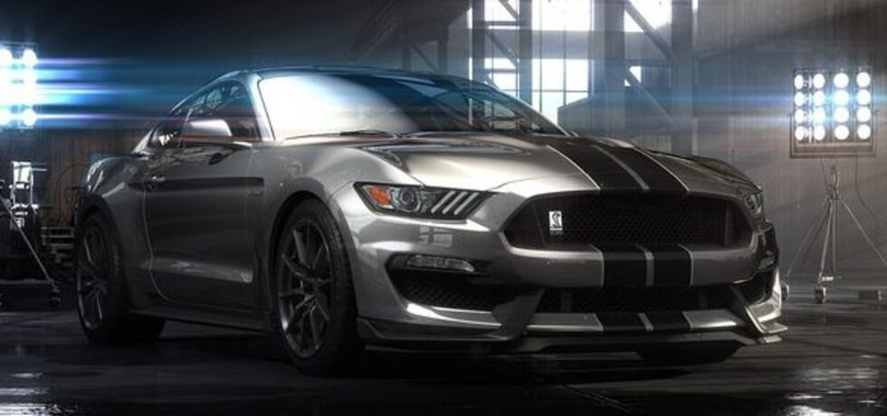 В сравнение с предишното поколение на "Шелби GT350 Мустанг" новото има с 28% увеличена здравина на купето срещу усукване. Това от своя страна гарантира оптимална работа на окачването при всякакви условия.
