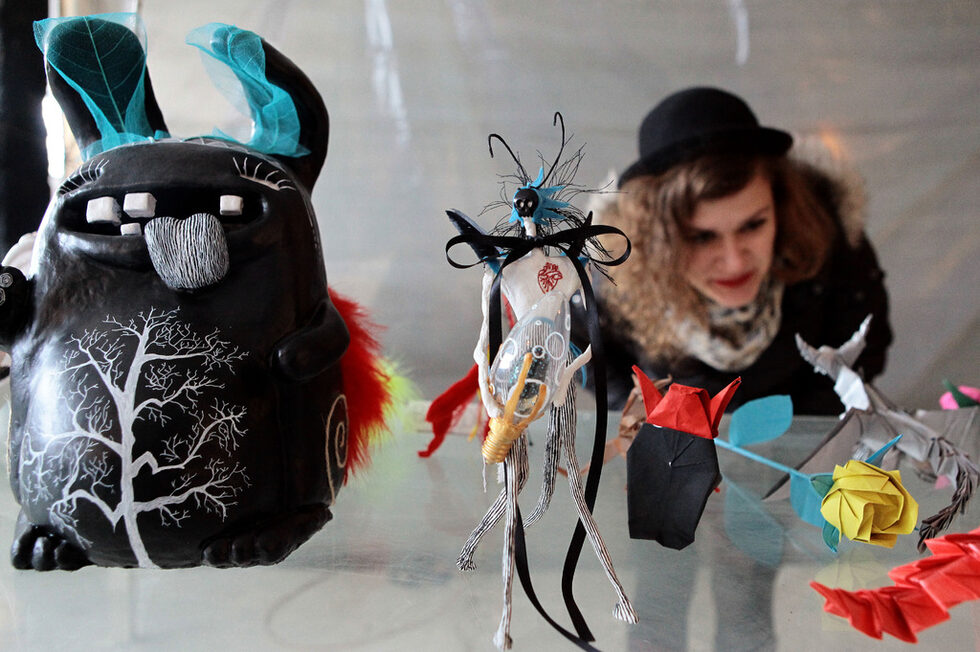 Едно от нещата, които ги е провокирало да направят Fusion Art Fest, е че такъв не се е случвал в България, за разлика от много други европейски градове, където подобни изложби се провеждат постоянно. Стремежът към нещо различно им е дал мотивация и сили да се справят с цялата организация, а на младежите от 4lmntz им е за пръв път.