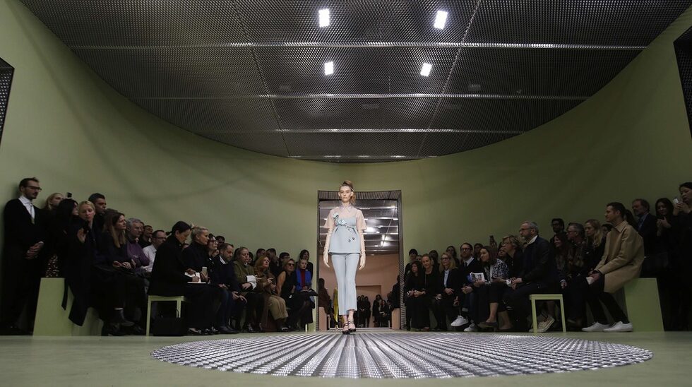 Фотогалерия: Предложенията на Prada за модата на сезон есен/зима