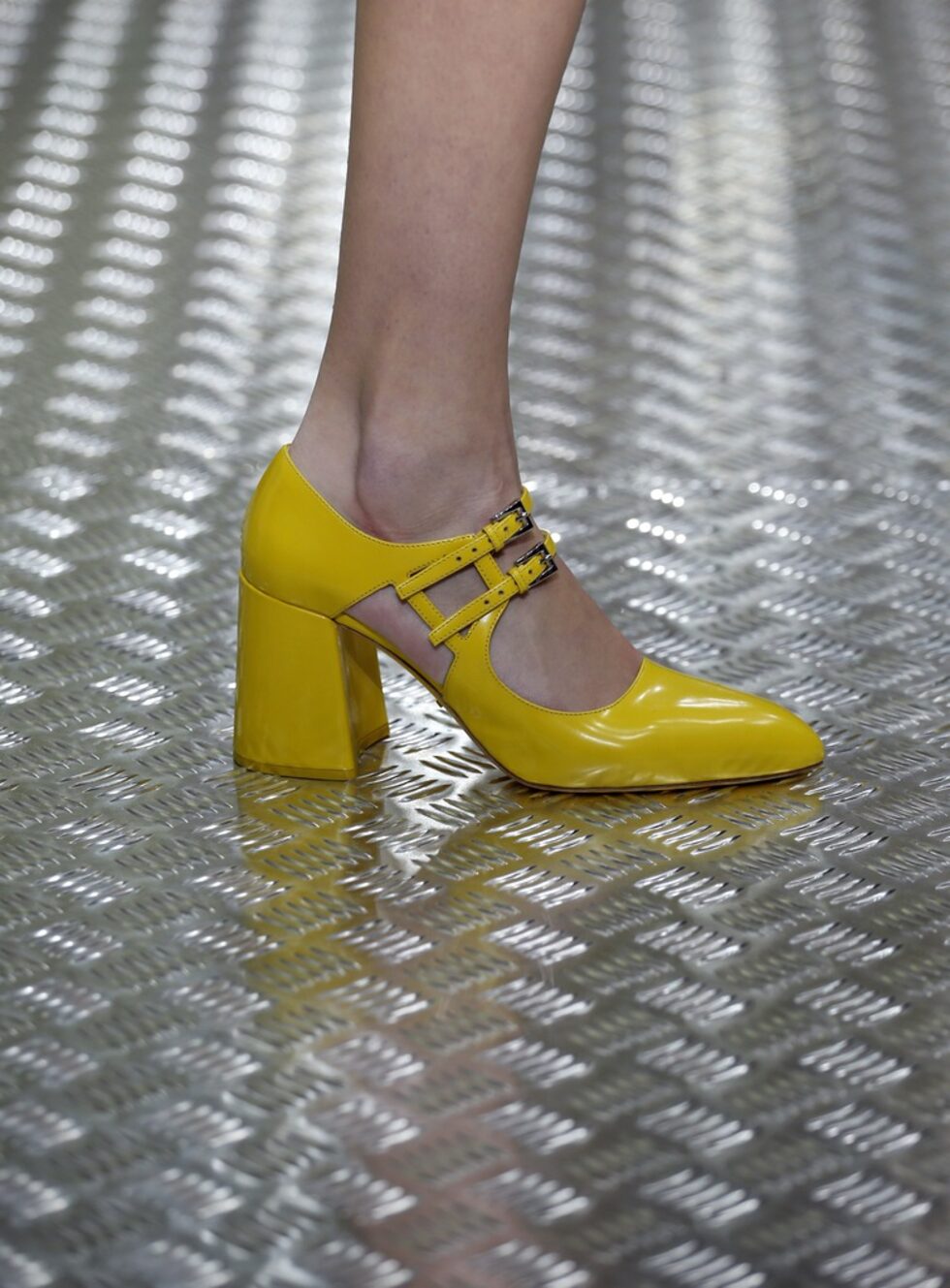 Фотогалерия: Предложенията на Prada за модата на сезон есен/зима