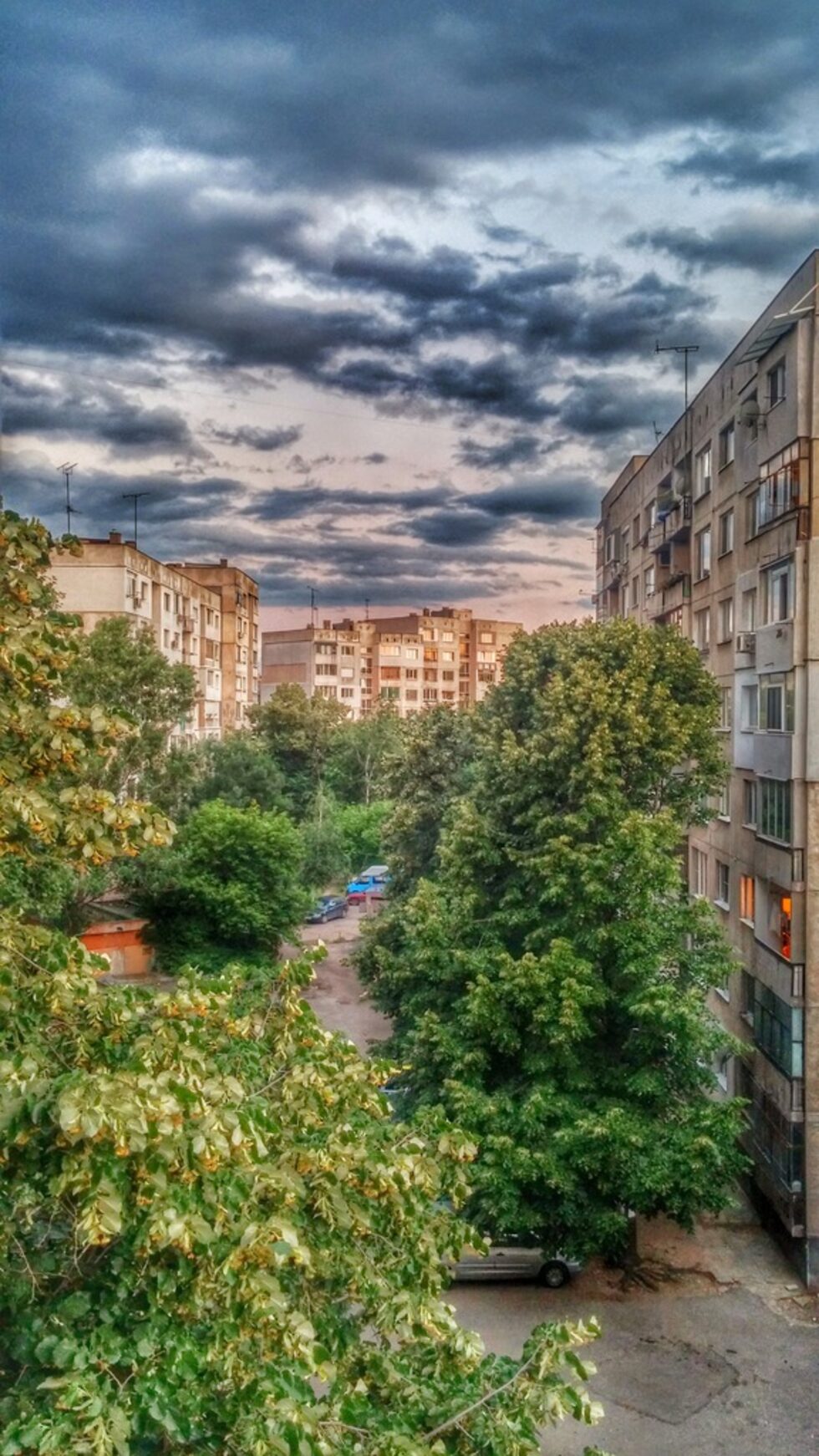 Някъде в София