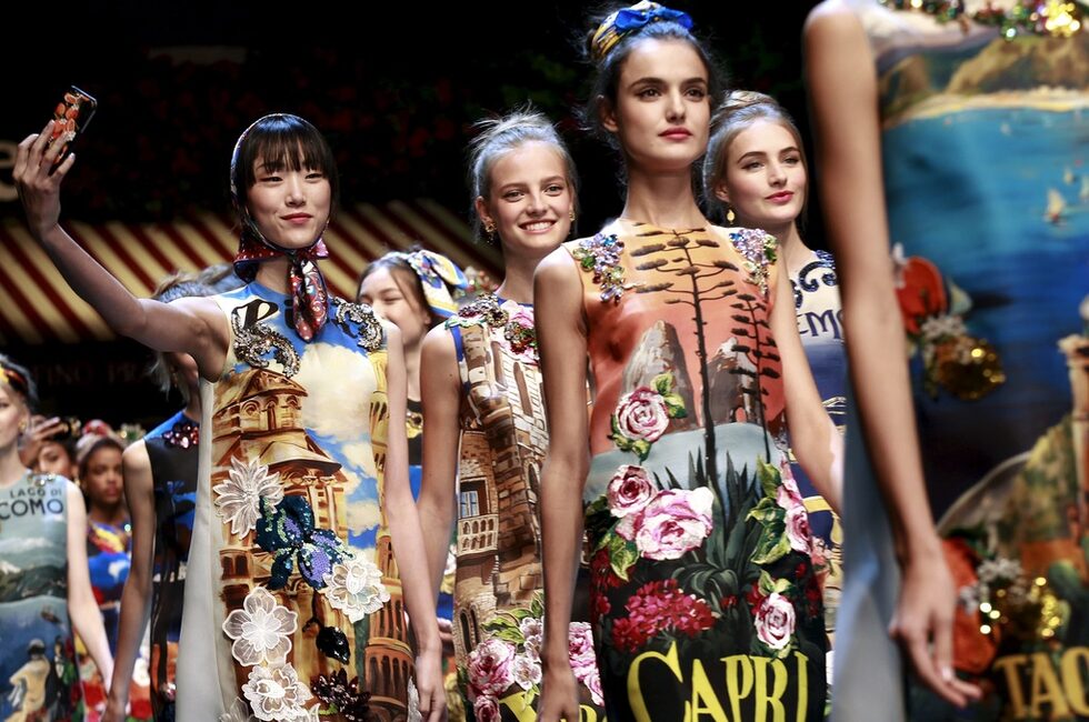 Фотогалерия: Пътешествие из Италия с новата колекция на Dolce & Gabbana