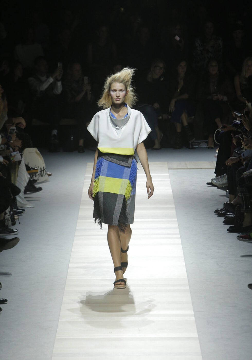Фотогалерия: Мода на фурна от Issey Miyake