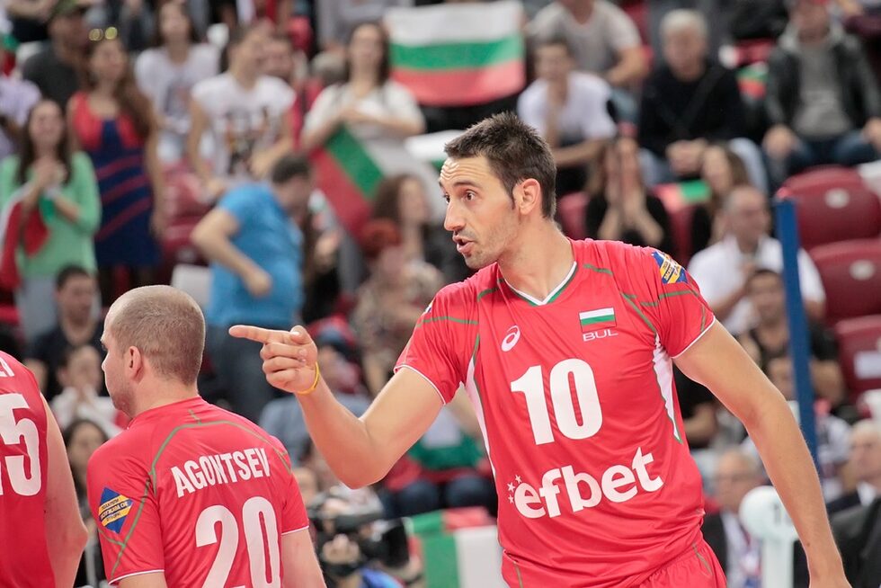 Учиков беше най-резултатен в българския отбор днес с 15 точки при 50% успеваемост в атака и два аса. Силната му игра обаче не помогна поне за влизане в тайбрек.