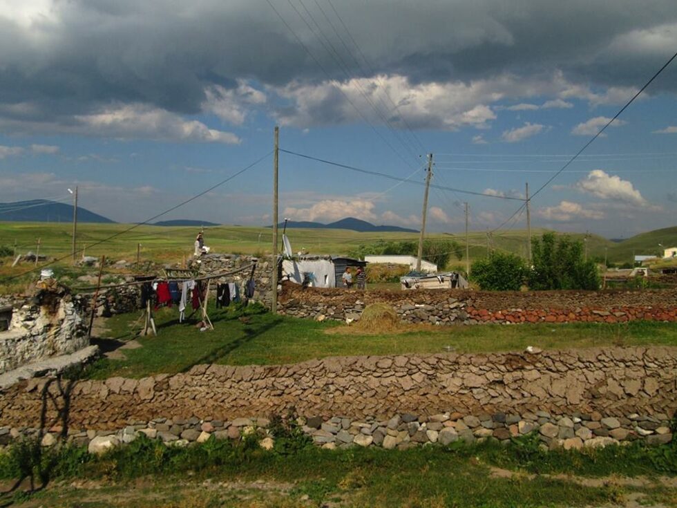 Кюрдско селище по пътя за Ерзурум.