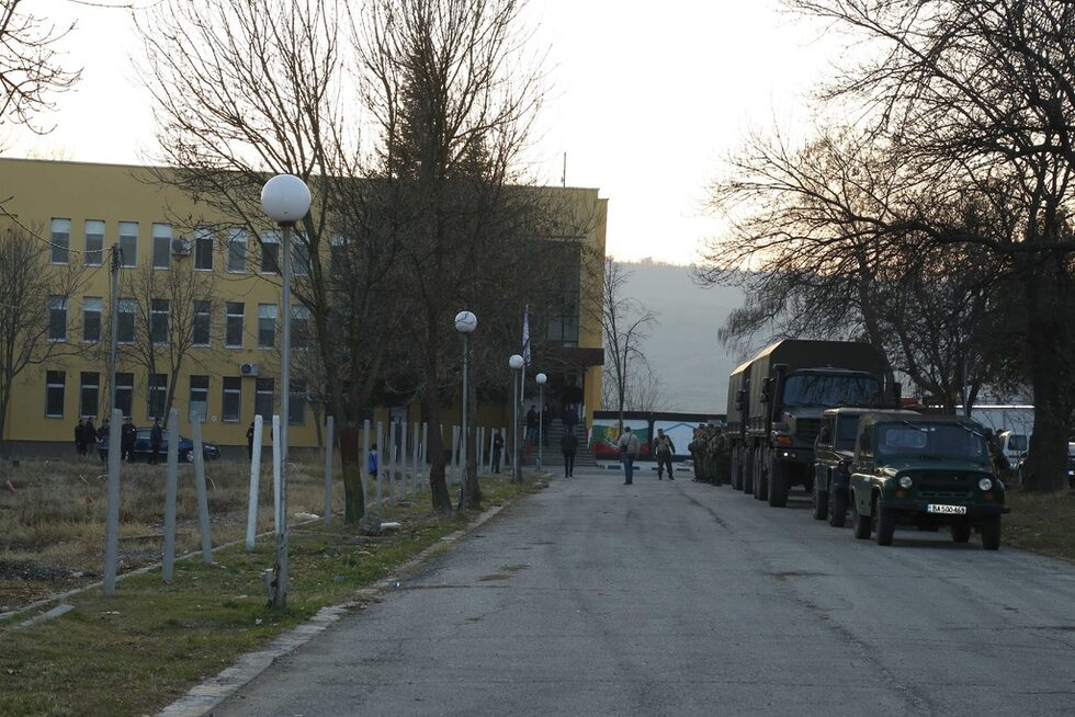 Фотогалерия: Потушаването на бунта в Харманли - една ПР акция на Бойко Борисов