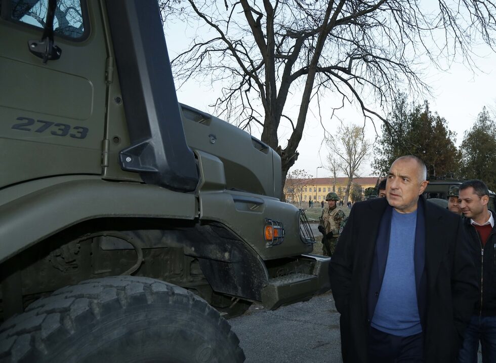 Фотогалерия: Потушаването на бунта в Харманли - една ПР акция на Бойко Борисов