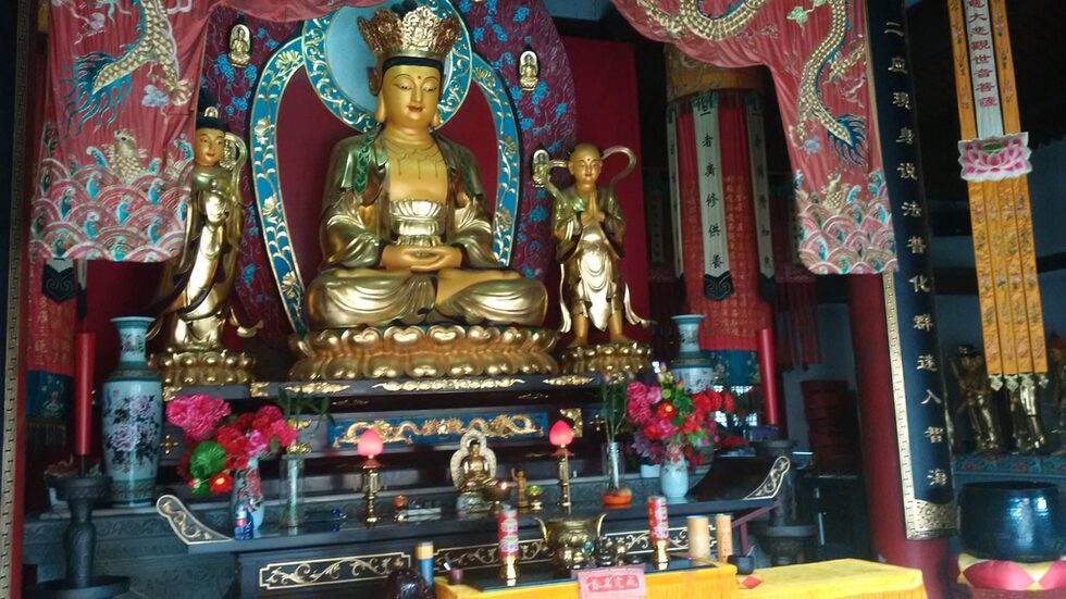 Статуя на Guan Yin.