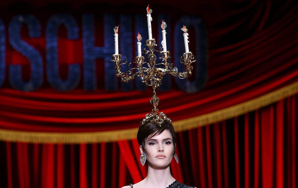 Фотогалерия: Всичко става за носене, когато си Moschino