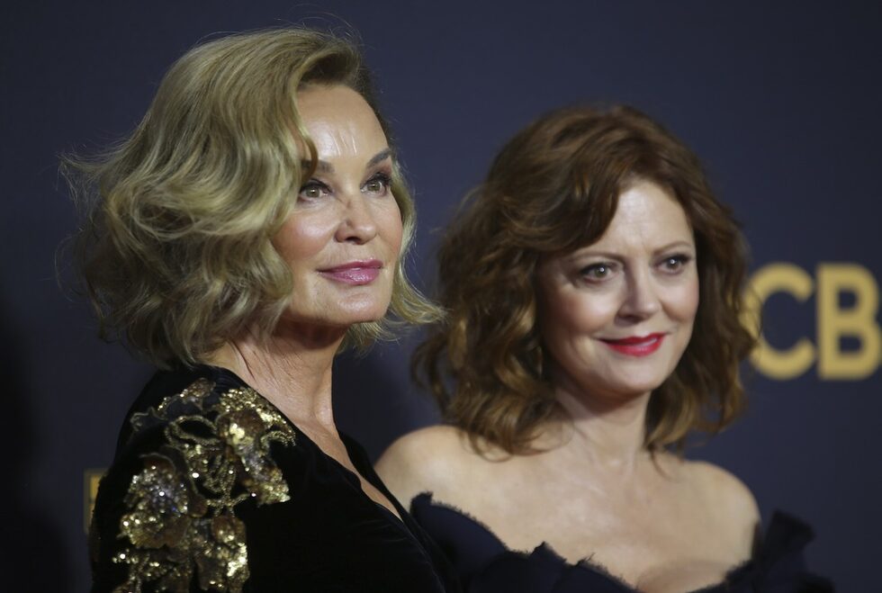 69th Primetime Emmy Awards – Arrivals – Los Angeles, California, U.S., 17/09/2017 - Jessica Lange and Susan Sarandon. REUTERS/Mike Blake