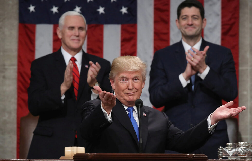 Доналд Тръмп<a href="https://www.dnevnik.bg/sviat/2018/01/31/3121520_trump_prizova_za_edinstvo_republikancite_i_demokratite/" target="_blank"> произнесе първата си реч </a>за състоянието на Съюза във Вашингтон и призова към единство всички американци.