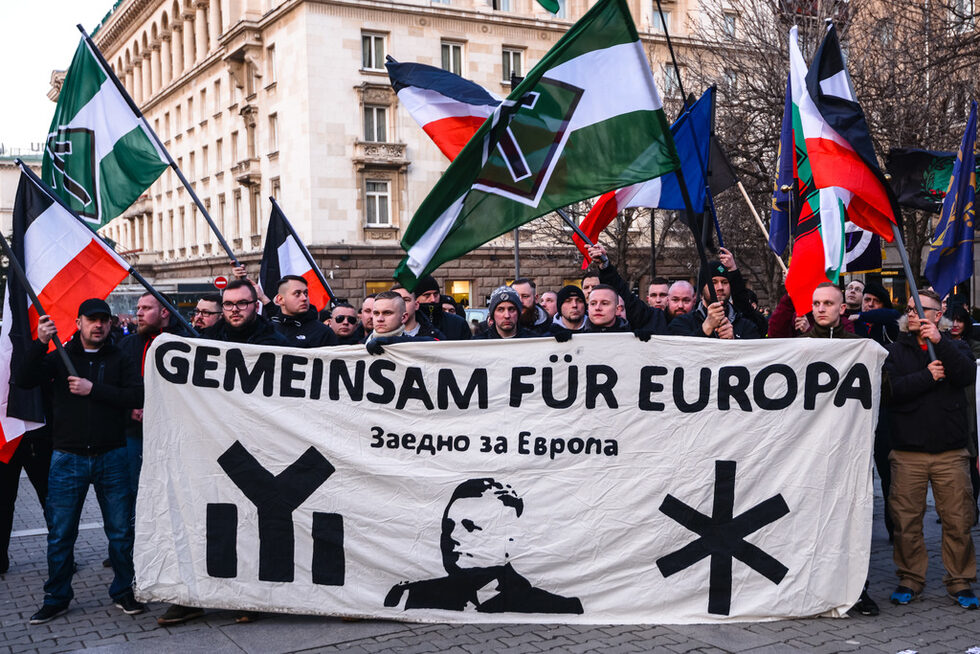 По традиция, в Луковмарш участие взимат и националисти от други държави.