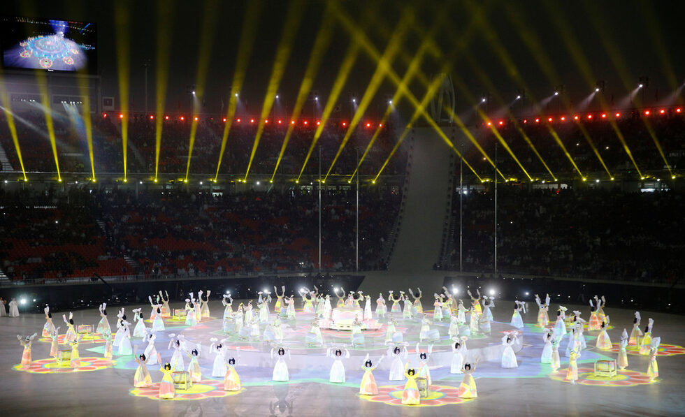 Фотогалерия: Красивото откриване на най-големите зимни параолимпийски игри