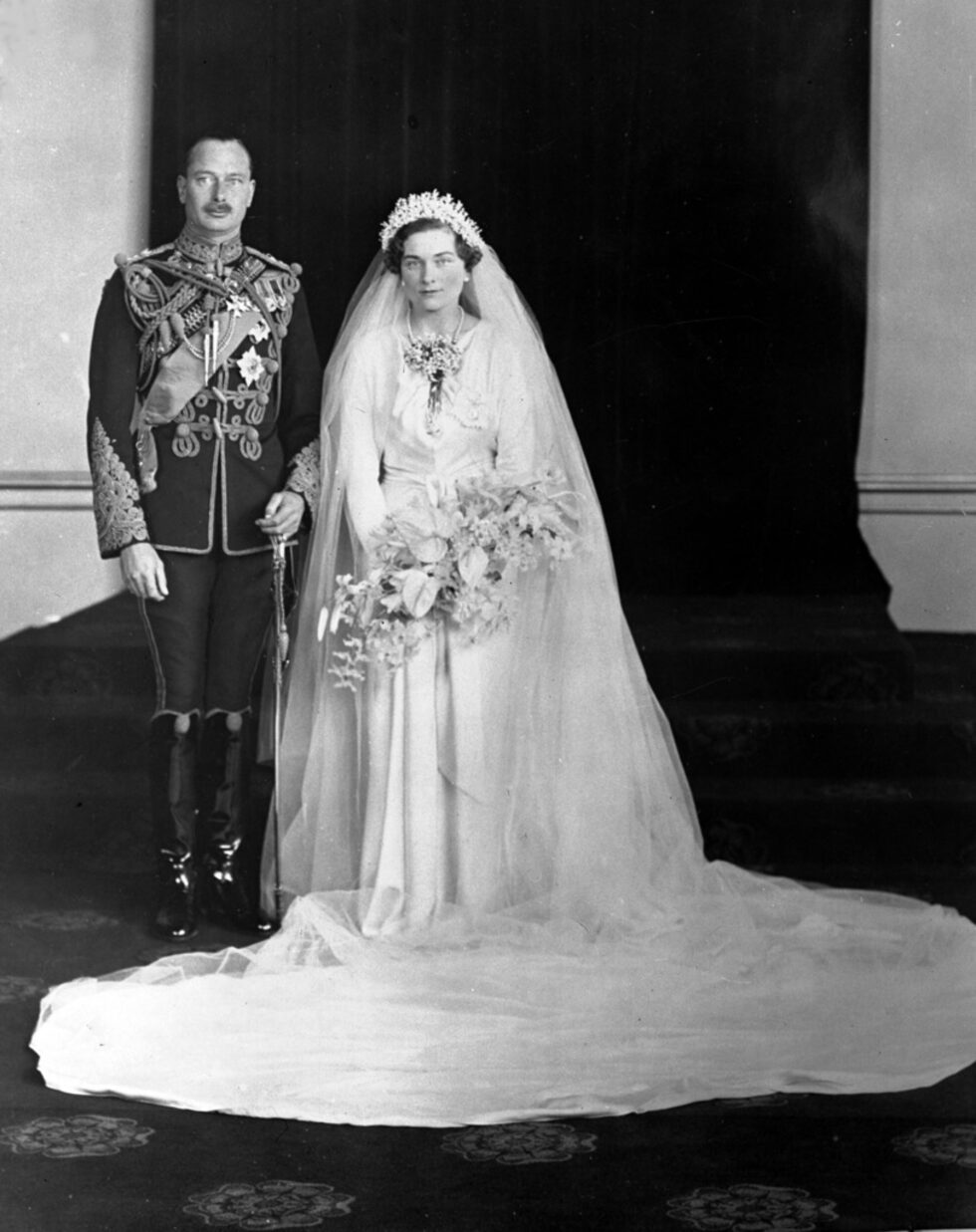 Херцогът и херцогинята на Глостър Хенри и Алис през 1935 г. Херцогът е бил чичо на сегашната кралица. <br />