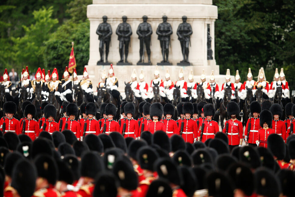 Фотогалерия: Trooping the Colour за Нейно Величество