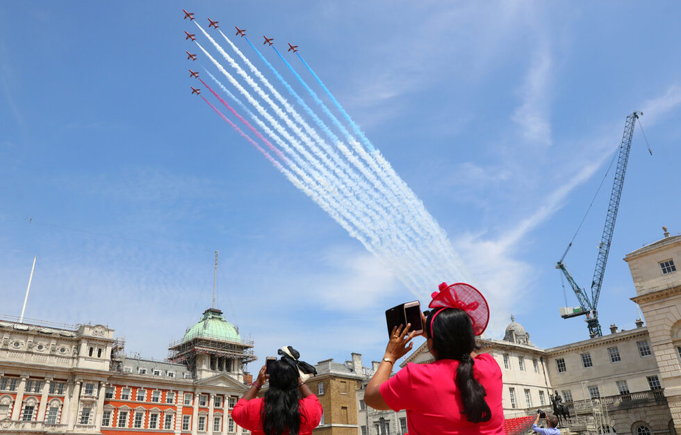 Фотогалерия: Trooping the Colour за Нейно Величество