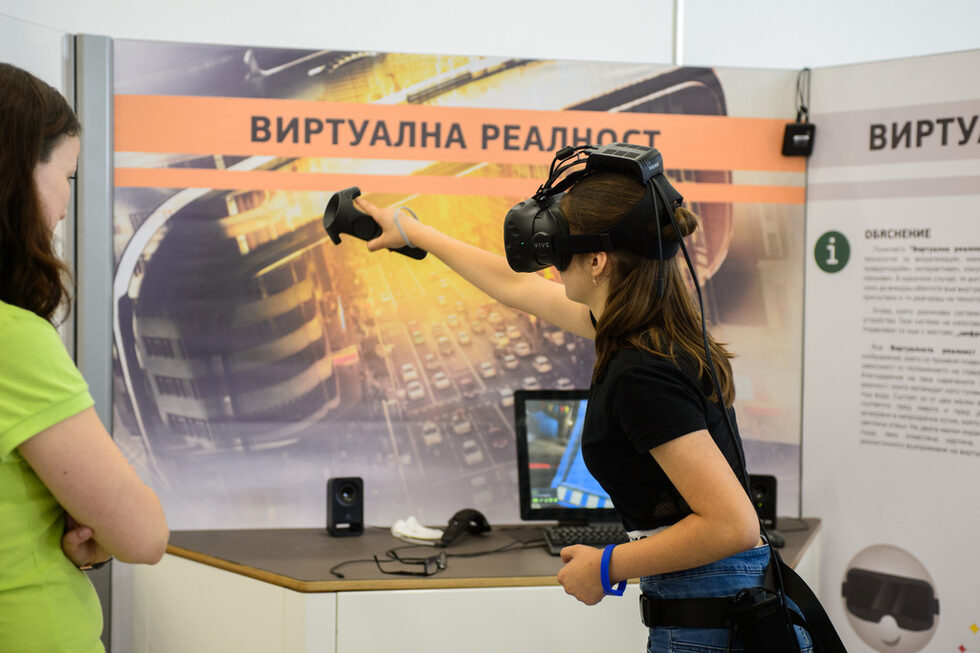 На 23 юни отваря врати нов интерактивен технологичен център за деца и младежи TechnoMagicLand в "София тех парк". В него ученици, преподаватели и родители ще могат да опознаят науката и технологиите отблизо - чрез правене и чрез забавление.