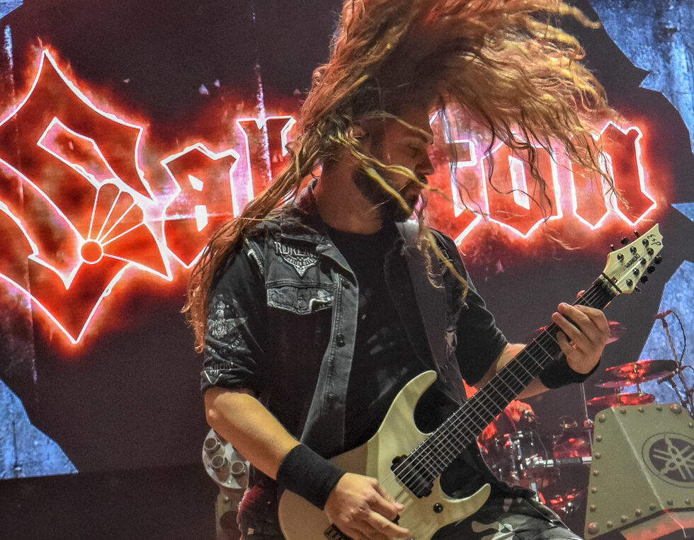 Шведската хеви метъл банда SABATON оглави първия ден на фестивала.