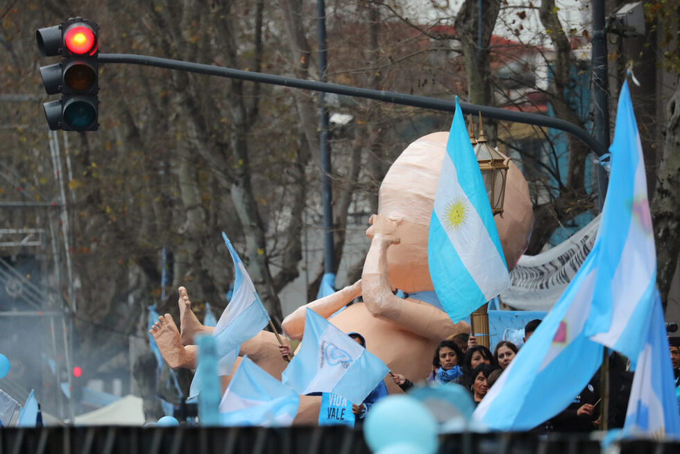 Фотогалерия: За и против абортите в Аржентина
