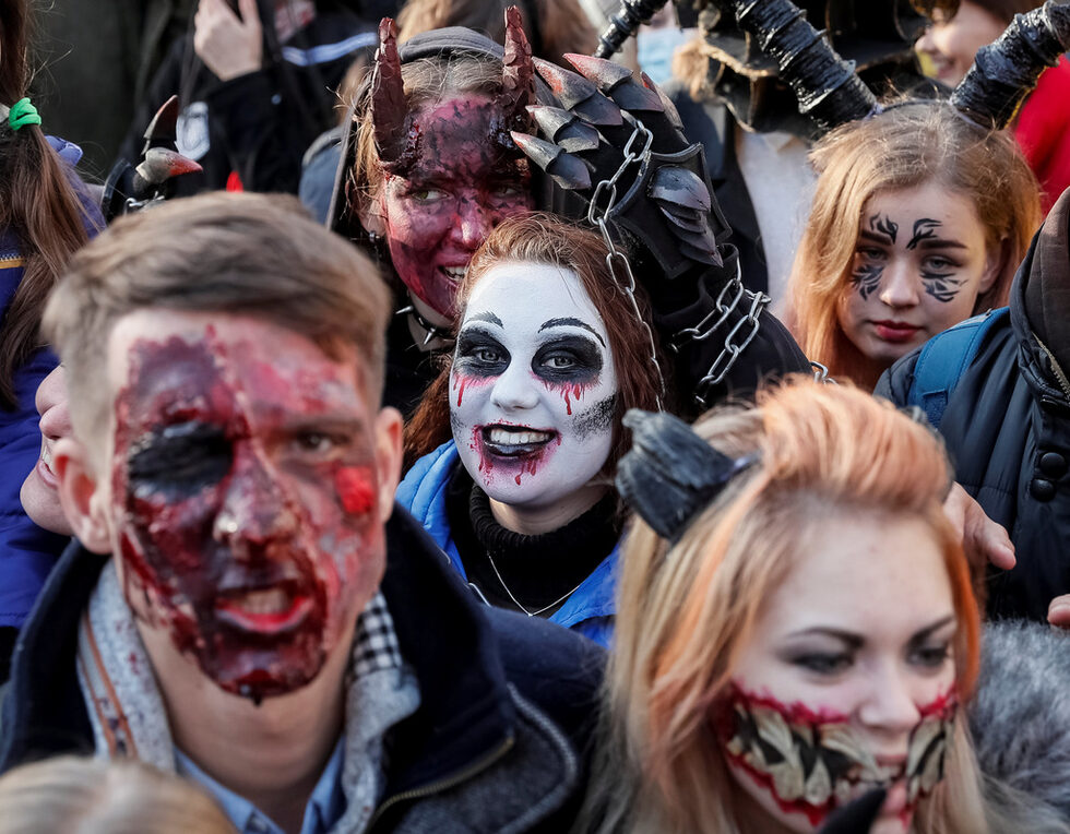 Фотогалерия: Разходката на зомбитата