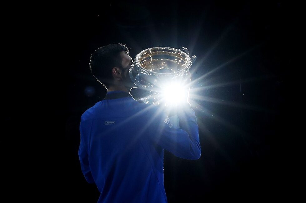 Новак Джокович <a href="https://www.dnevnik.bg/sport/2019/01/27/3381127_djokovich_iznese_lekciia_na_nadal_i_specheli_rekordna/" target="_blank">спечели Australian Open за рекорден седми път.</a>