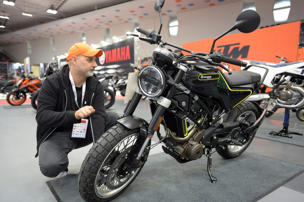 Организатор на Moto Expo е Асоциацията на автомобилните производители и техните оторизирани представители в България.