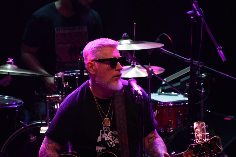 Фотогалерия: Една клубна среща с Everlast в София