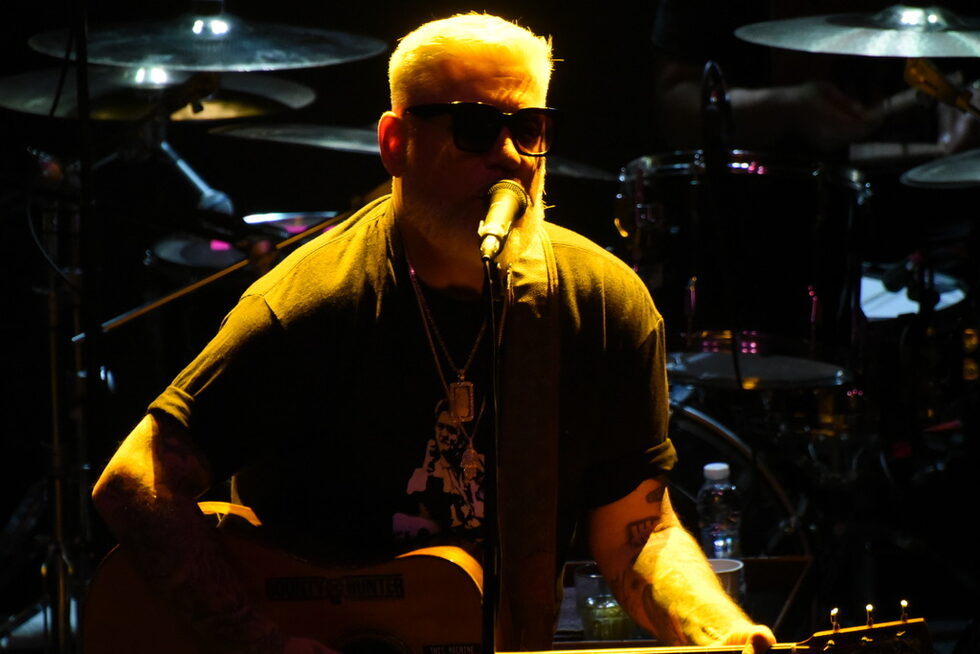 Фотогалерия: Една клубна среща с Everlast в София
