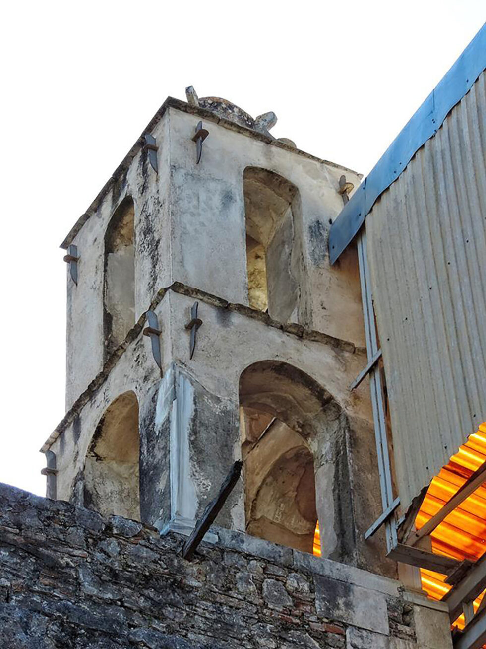 Камбанарията
