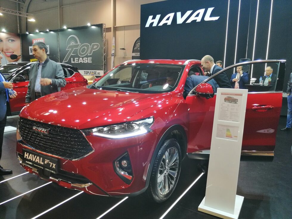 Марката на "Грейт Уол" са кросоувъри - "Хавал" представи новият си модел F7X.