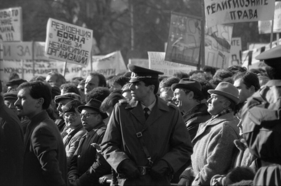 Фотогалерия: Първият свободен митинг