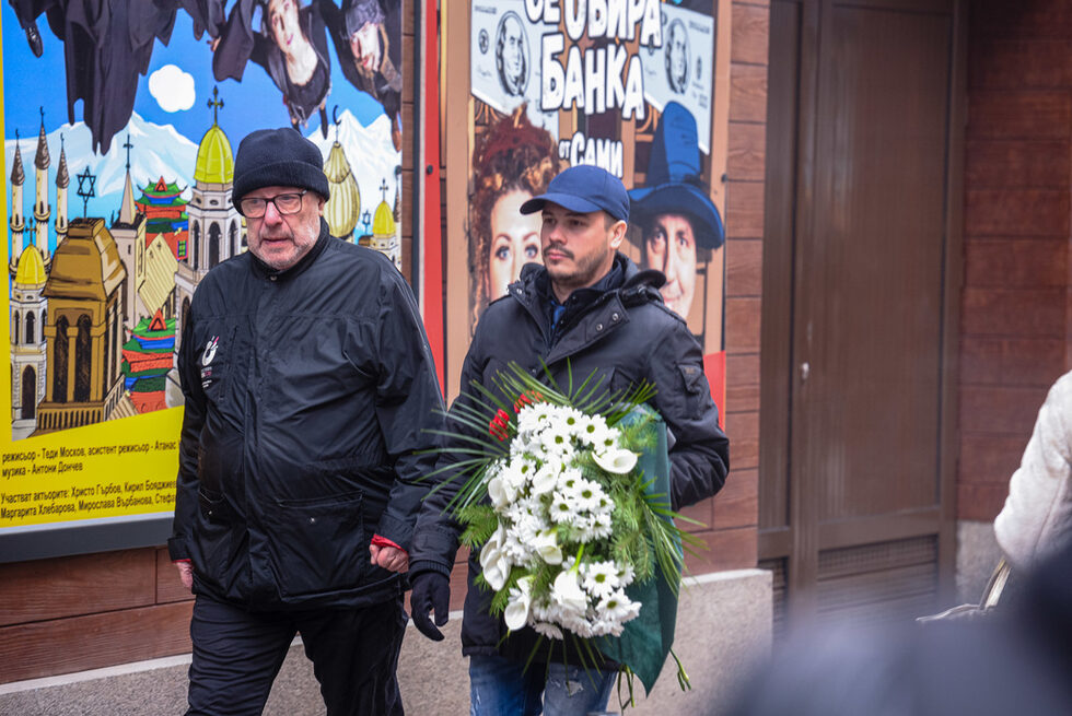 Актьорът Цветан Николов (вдясно).