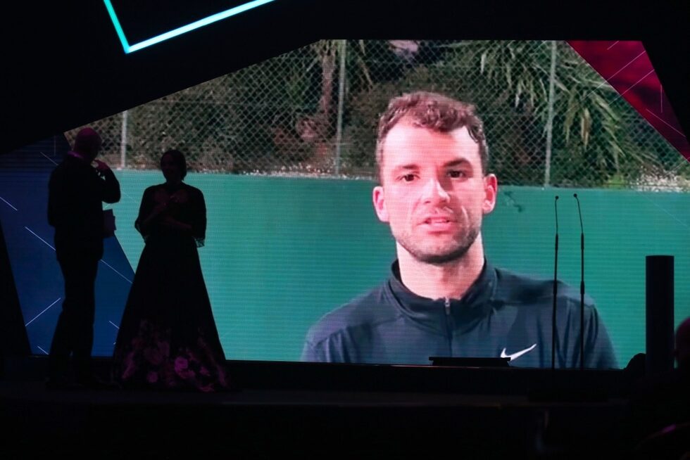 Полуфиналистът от US Open Григор Димитров благодари чрез видео обръщение за класирането на третото място.