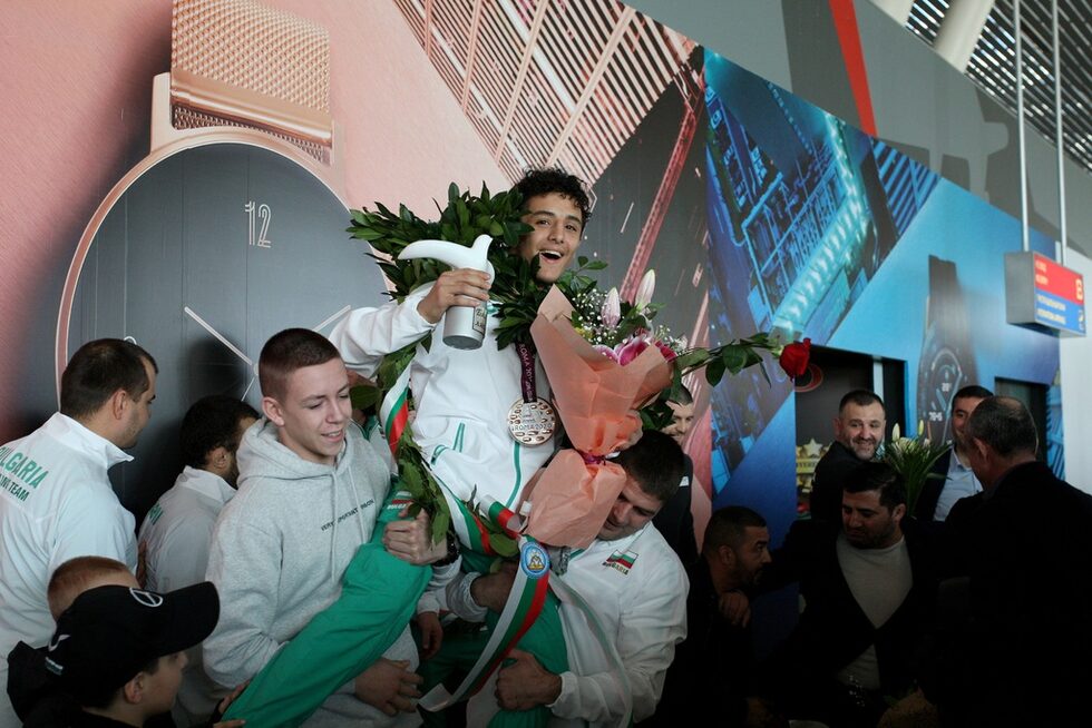 "Баща ми винаги ми казва да вярвам в себе си, независимо срещу кого се изправям. Слушам го и постигам успехи", каза европейският шампион за съветите на своя баща Армен Назарян.