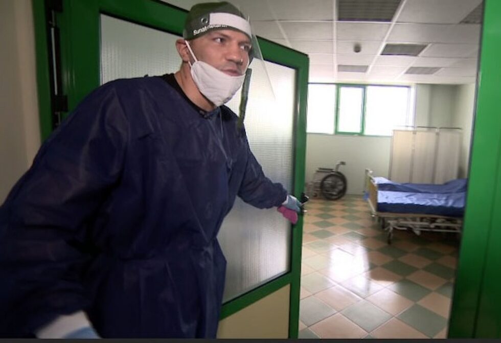 "Не е важно да си само победител в спорта, а преди всичко да си човек в живота", коментира Пулев пред екипа на "Софиямед".