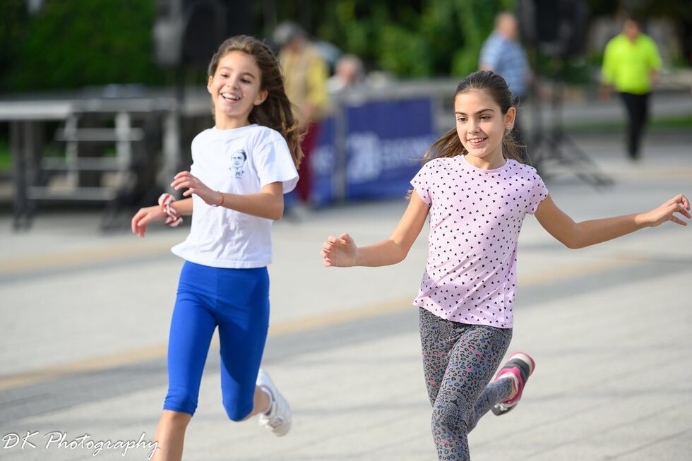 Над 200 деца се включиха в първото бягане за деца и родители FUN RUN KIDS.