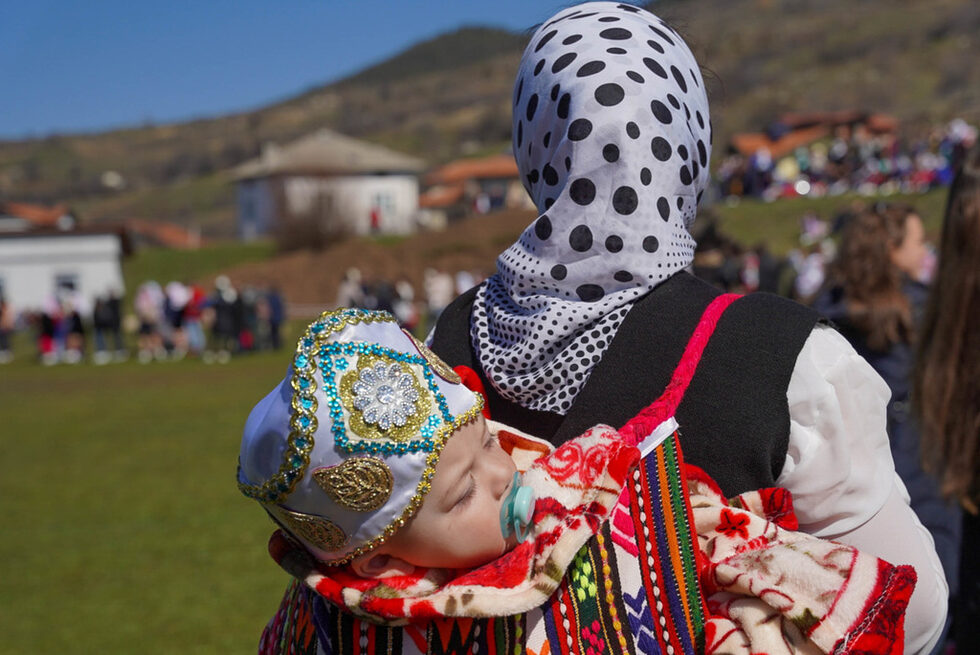 Фотогалерия: Масов сюнет в родопското село Рибново