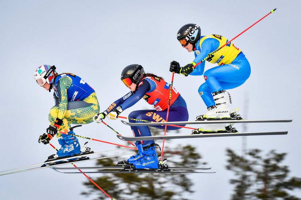 Момент от финала на световното първенство Ski Cross World Cup в Идре, Швейцария.
