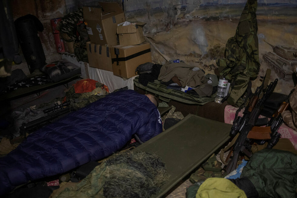 "Аз не съм нацист, аз съм националист", казва 33-годишният Лео, новобранец от "Карпатски сич", който преди това е работил в областта на видеопродукцията в западноукраинския град Лвов.