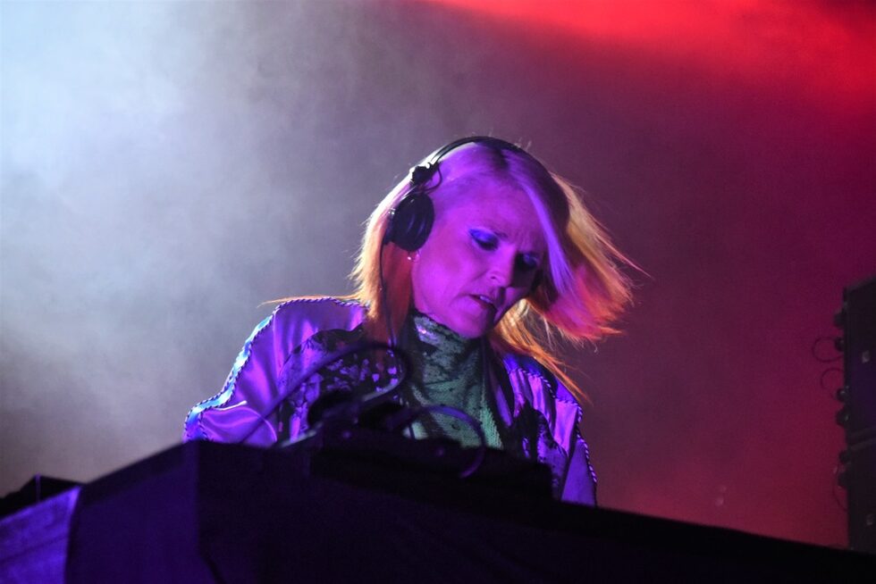 Sister Bliss отдавна работи като професионален клубен диджей, имайки собствени участия и турнета по цял свят.