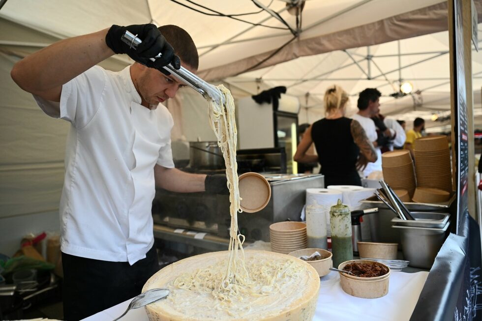 Фотогалерия: Коктейли на НДК на Бакхус Bar & Snack Fest