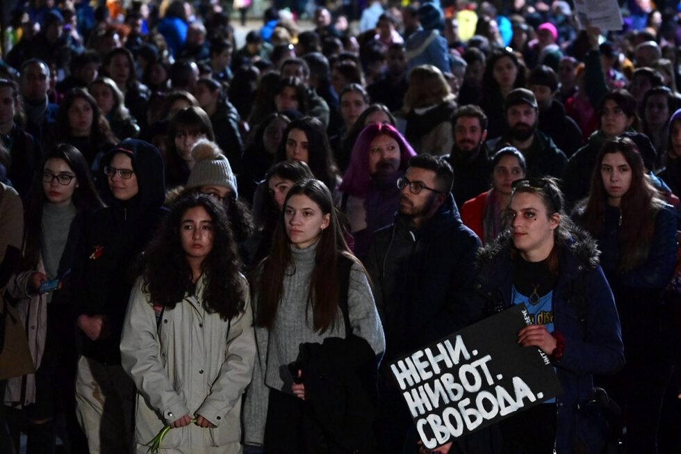 Стотици се събраха днес в София, за да подкрепят инициативата.