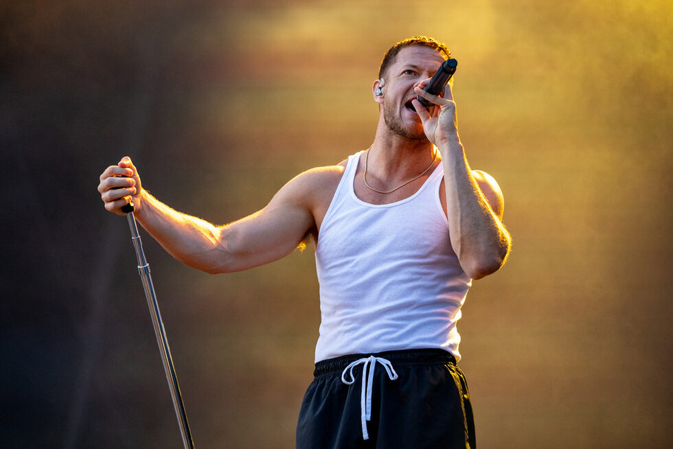 Фотогалерия: Над 40 хил. души пяха заедно с Imagine Dragons в София