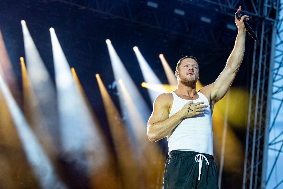 Фотогалерия: Над 40 хил. души пяха заедно с Imagine Dragons в София