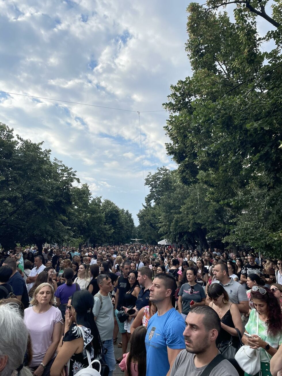 Масов протест имаше и в Бургас.