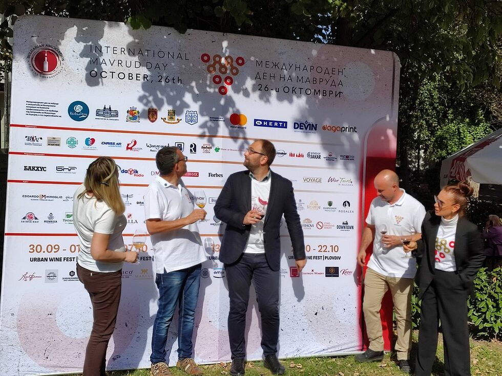 Urban Wine Fest Пловдив 2023 е инициатива на Българската асоциация на винените професионалисти и се провежда под патронажа на Министерството на туризма, с официалната подкрепа на Министерството на земеделието и храните и Община Пловдив. Събитието се финансира от "Годишната програма за развитие на туризма на Община Пловдив" за 2023 година.
