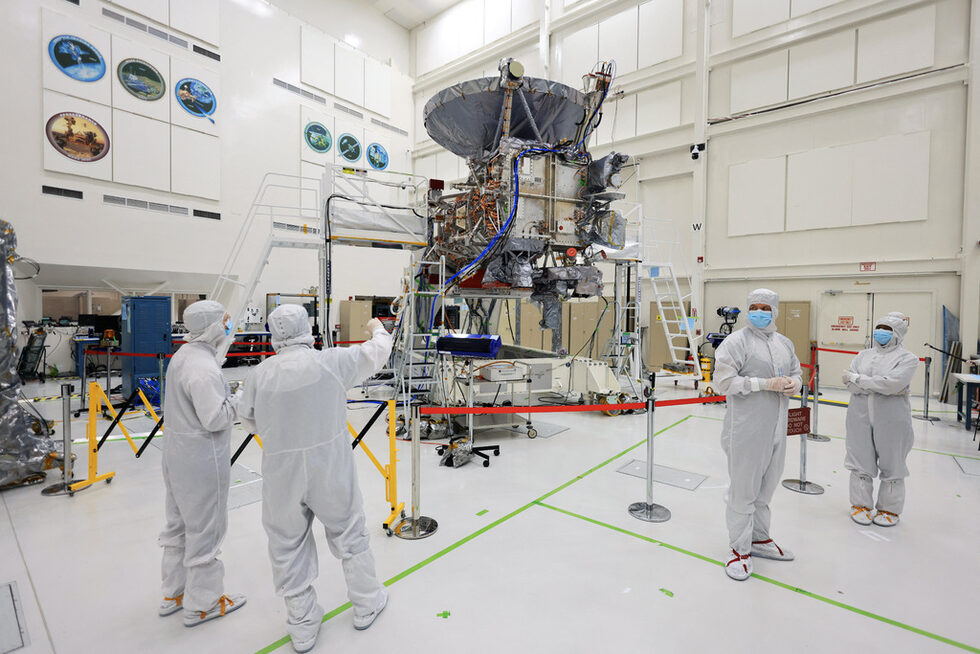 Фотогалерия: Europa Clipper преди историческата мисия